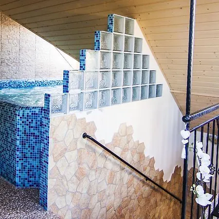 Libra 3* Veresegyház